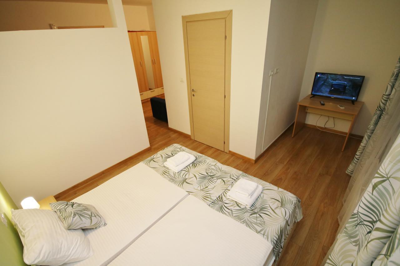 Studio Lime - Self Check-In Timisoara Ngoại thất bức ảnh
